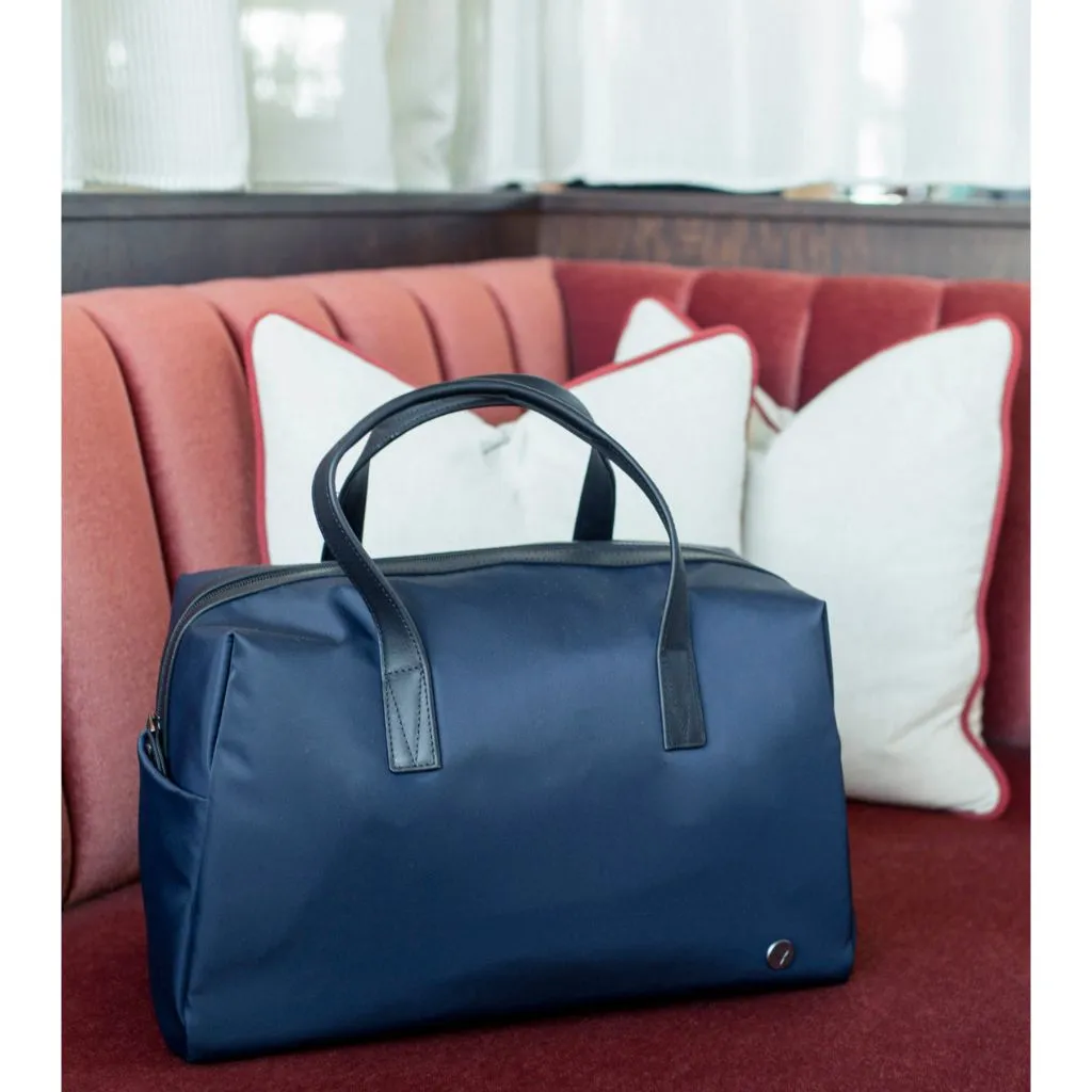 Antler Chelsea Overnight/Gym Bag Navy