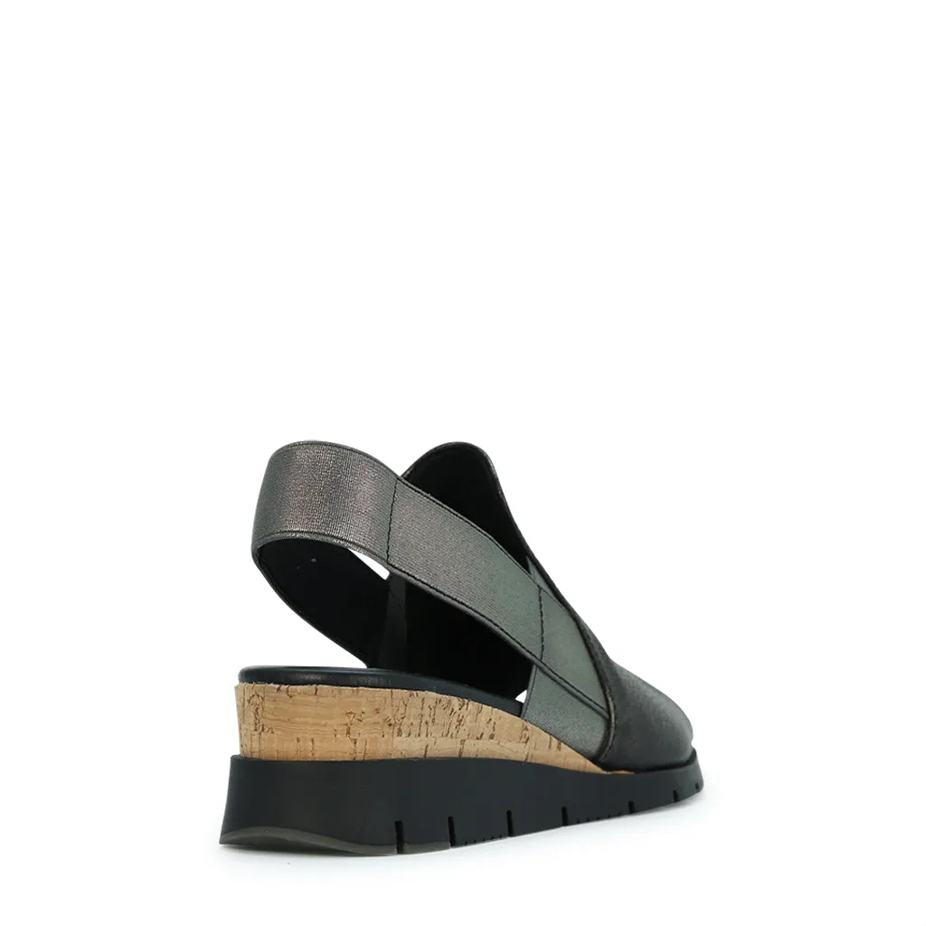 Stylish Bass Wedge Sandals with Enhanced Comfort Design