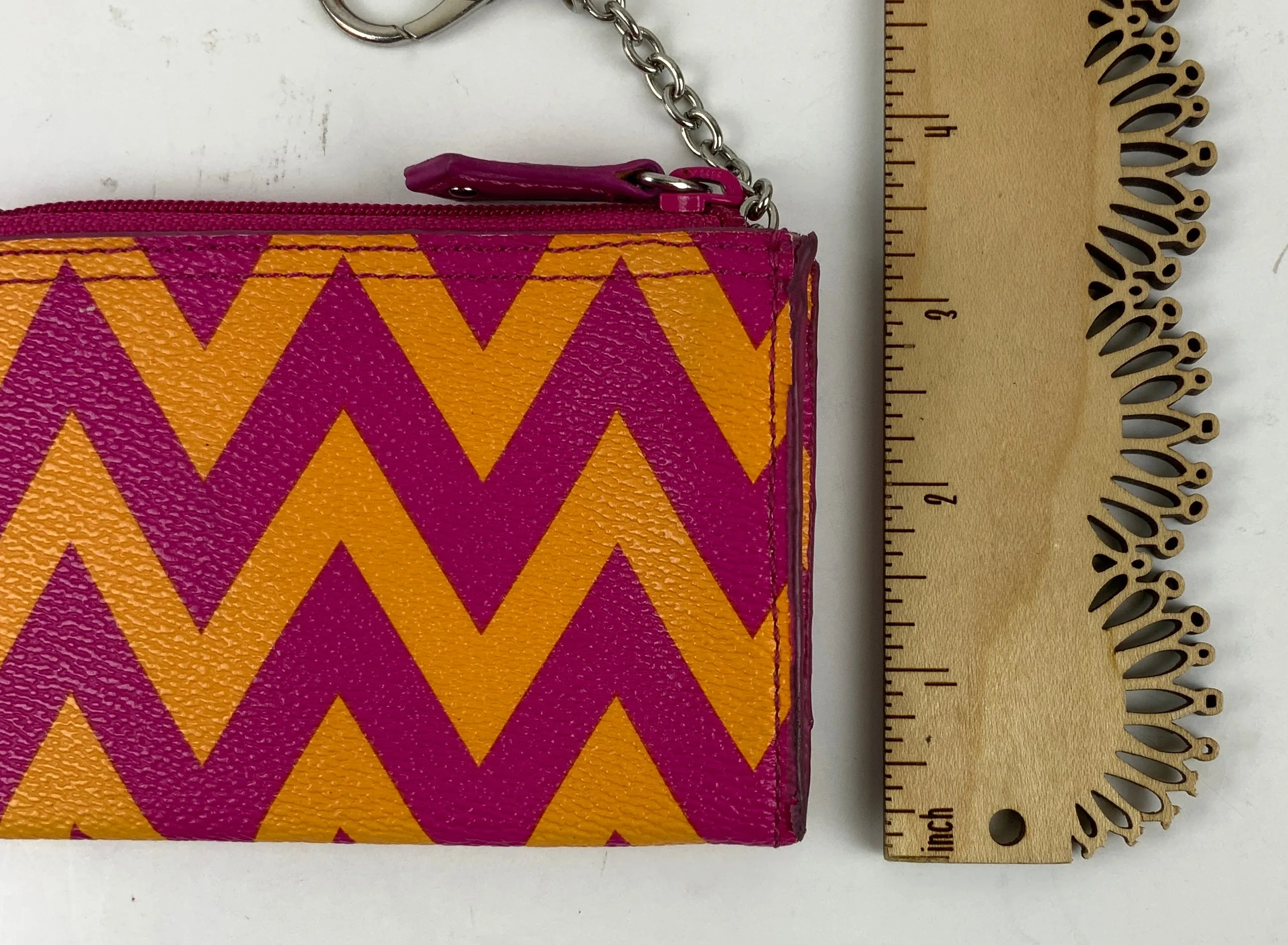 Coin Purse By Vera Bradley  Size: Small