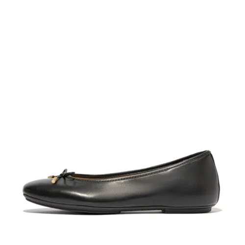 Delicato Bow Soft Leather Ballet Flat in Black