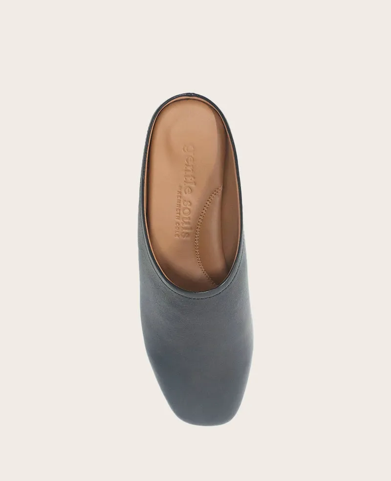 Comfortable GENTLE SOULS Wanda Leather Mule Flats - Stylish and Supportive!