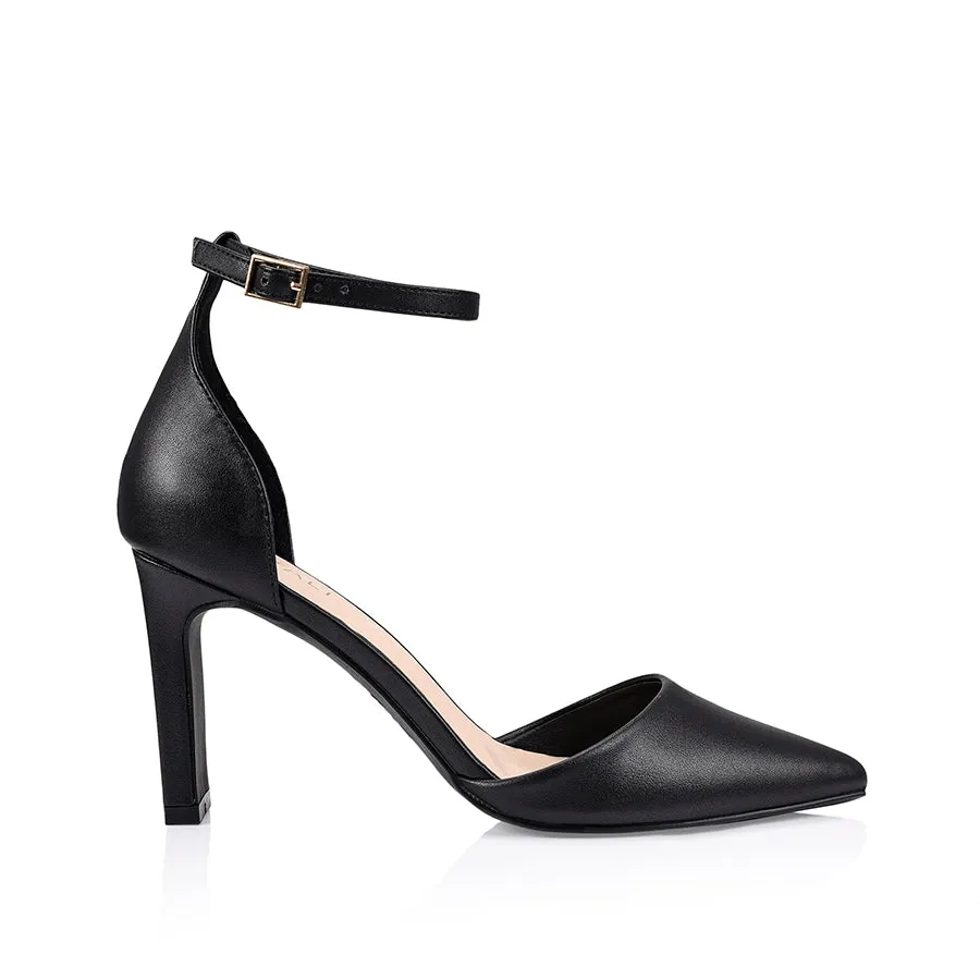 Kitra Closed Toe Heels  - Black Smooth